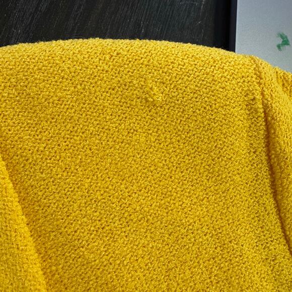 St. John 8 Skirt Suit Yellow Tweed Knit Gold Turn-Lock Jacket Pencil Mini Set - Picture 7 of 16